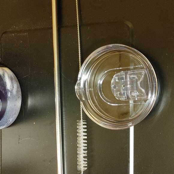 20oz skinny tumbler - Picture 4 of 5